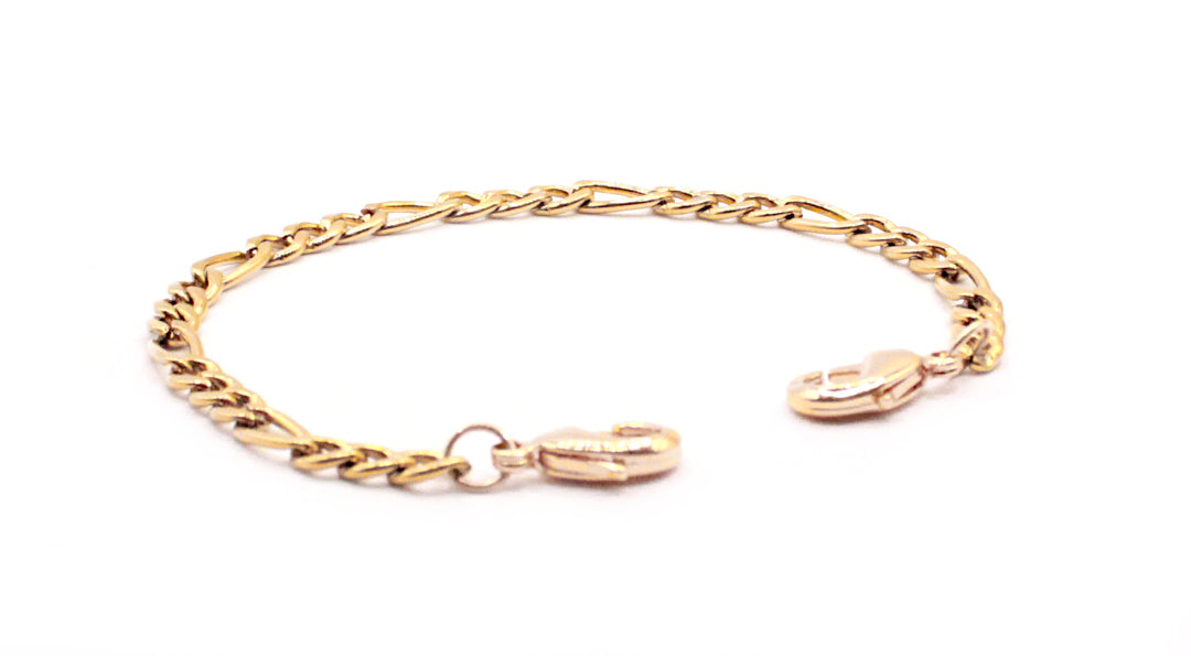Small Figaro Chain Bracelet in Yellow Gold